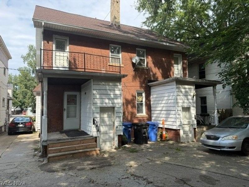 4019 Memphis Avenue, Cleveland, OH 44109 Photo 2