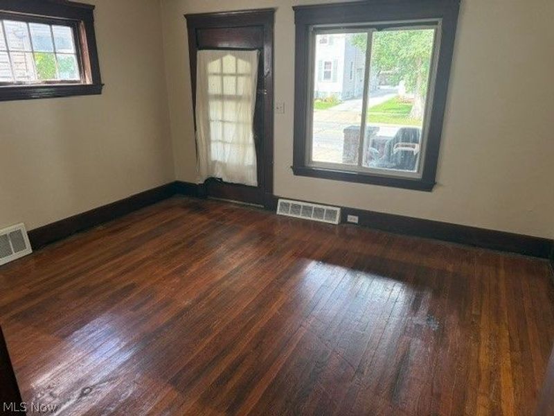 4019 Memphis Avenue, Cleveland, OH 44109 Photo 6
