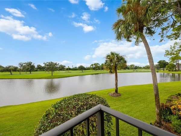 225 Wildwood LN , NAPLES, FL 34105