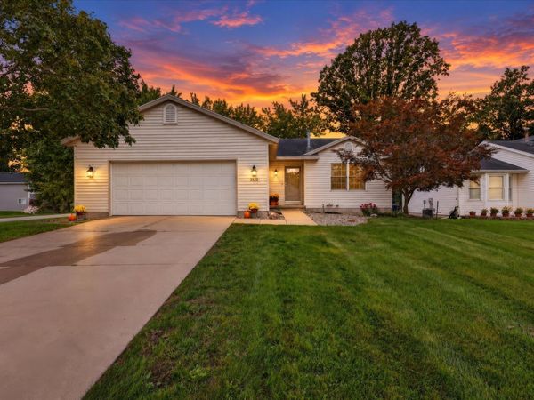 3522 Breezewood Drive SE, Kentwood, MI 49512
