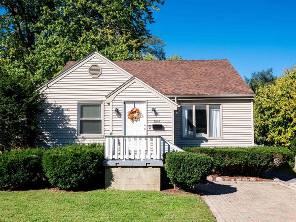 2809 N MISSOURI Avenue, Peoria, IL 61603