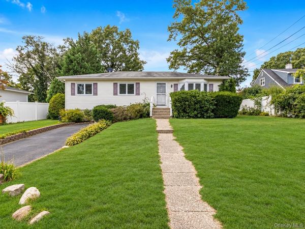 270 Browns Road, Nesconset, NY 11767