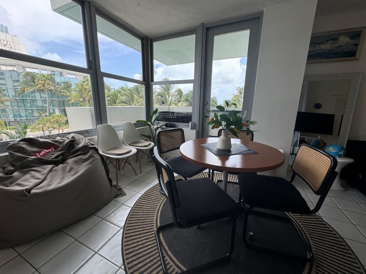 2899 Collins Ave, Unit 425, Miami Beach, FL 33140 Photo