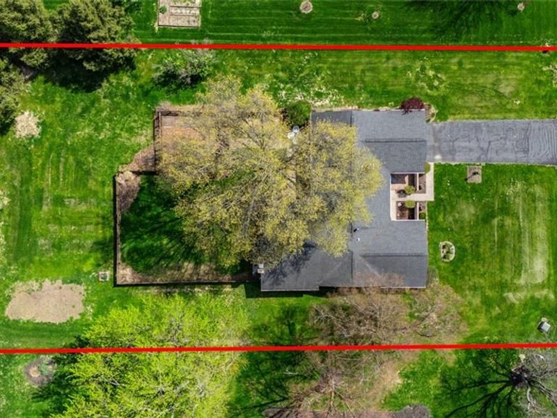 885 Michaels Road, Tipp City, OH 45371 Photo 3