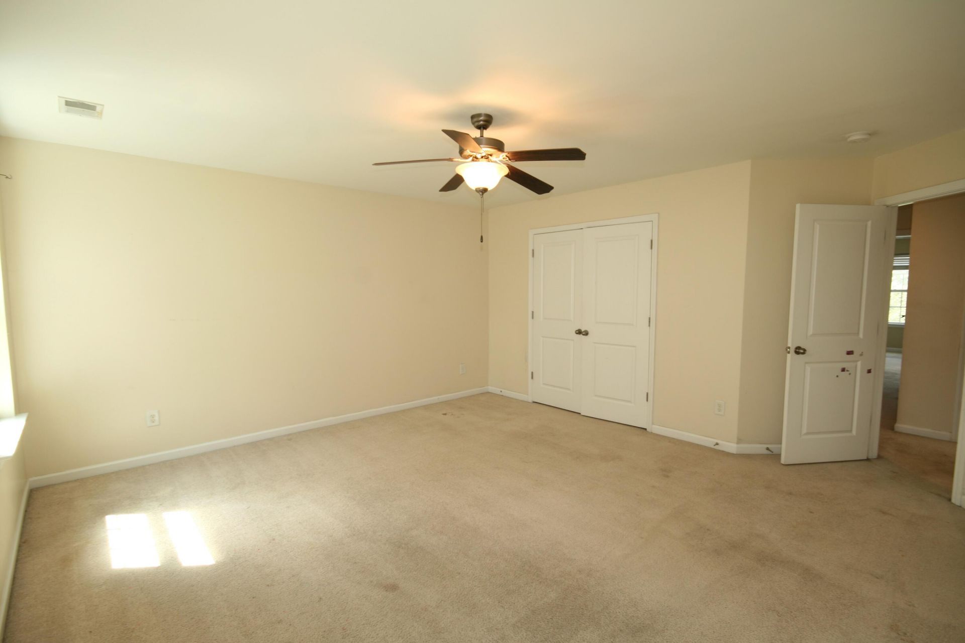 402 Rockville Road Photo 24