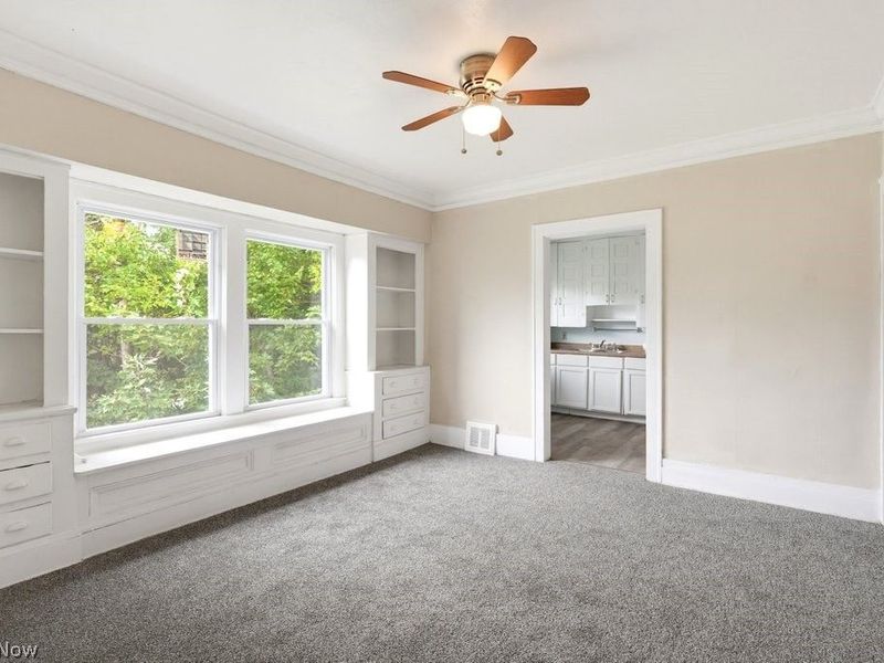 882 E 131st Street, Cleveland, OH 44108 Photo 10