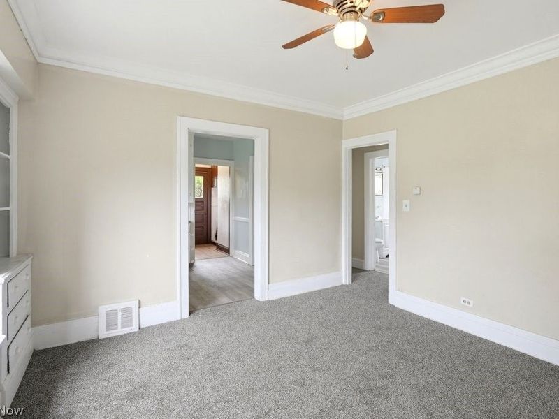 882 E 131st Street, Cleveland, OH 44108 Photo 11
