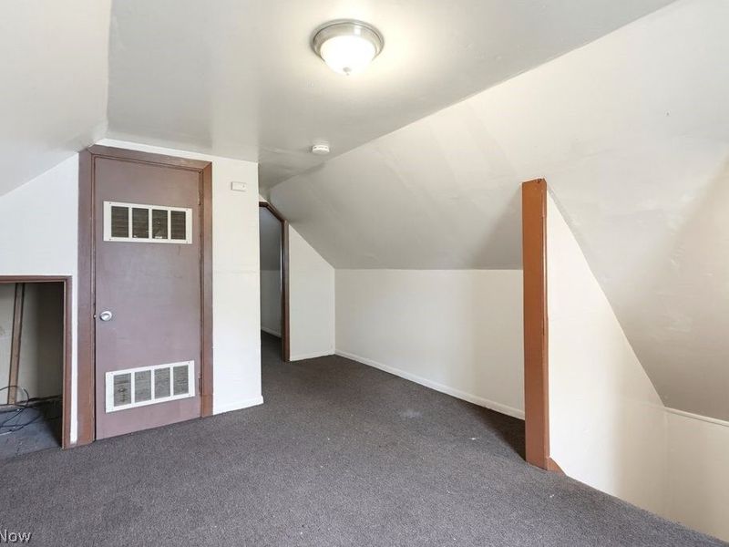 882 E 131st Street, Cleveland, OH 44108 Photo 27