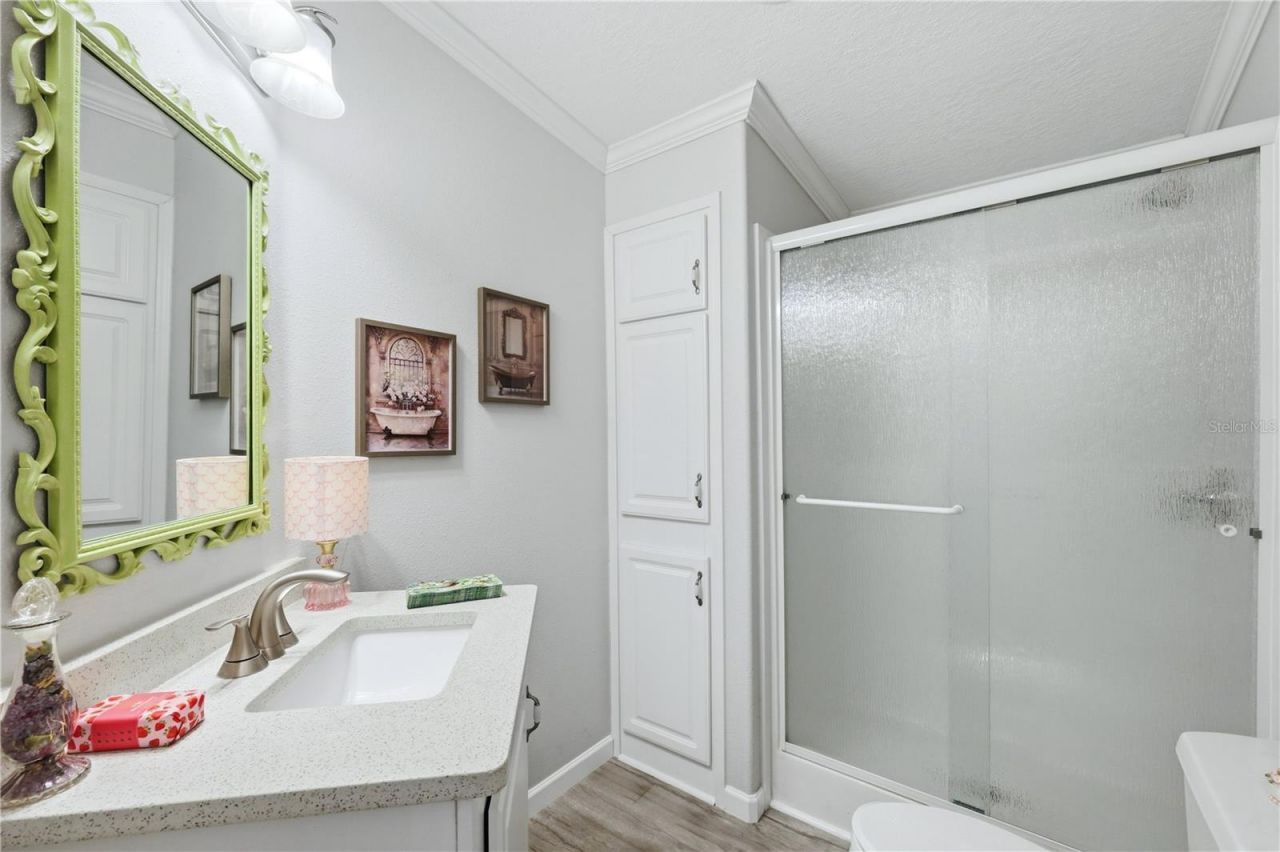 34 Bayview Drive, Bradenton, FL 34210 Photo