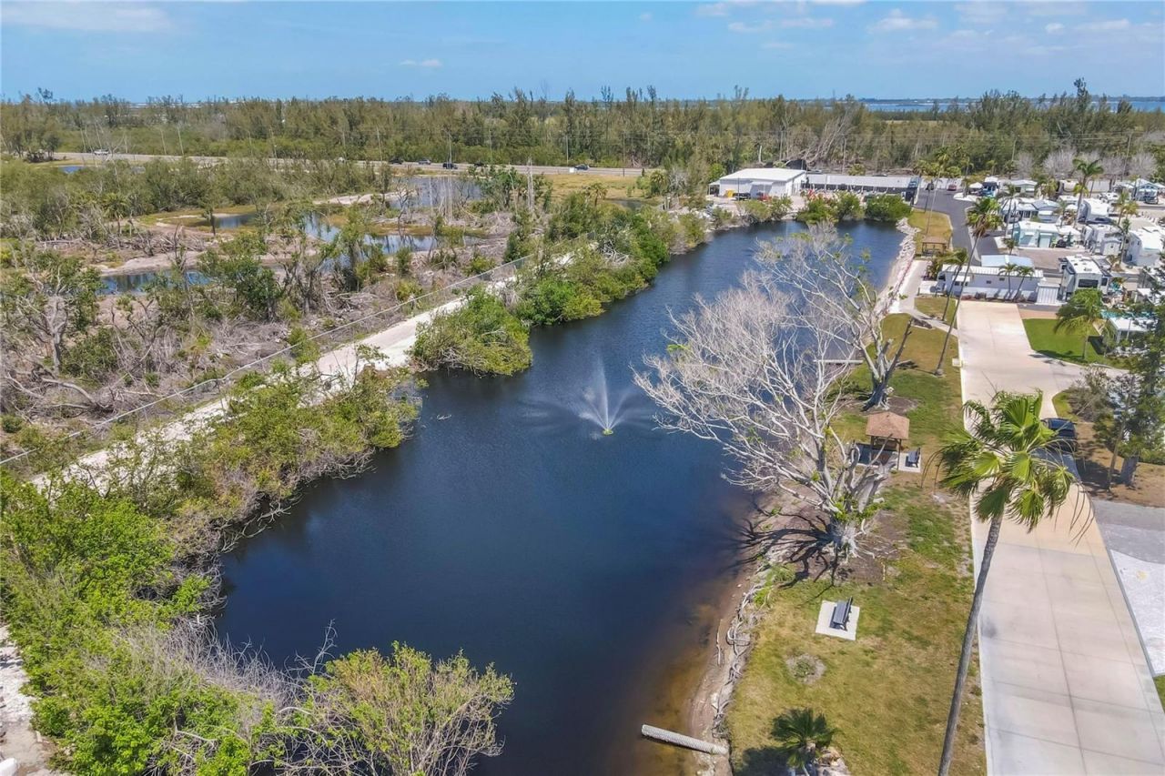 34 Bayview Drive, Bradenton, FL 34210 Photo