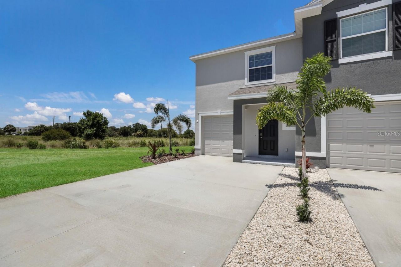 8916 Milestone Drive, Sarasota, FL 34238 Photo