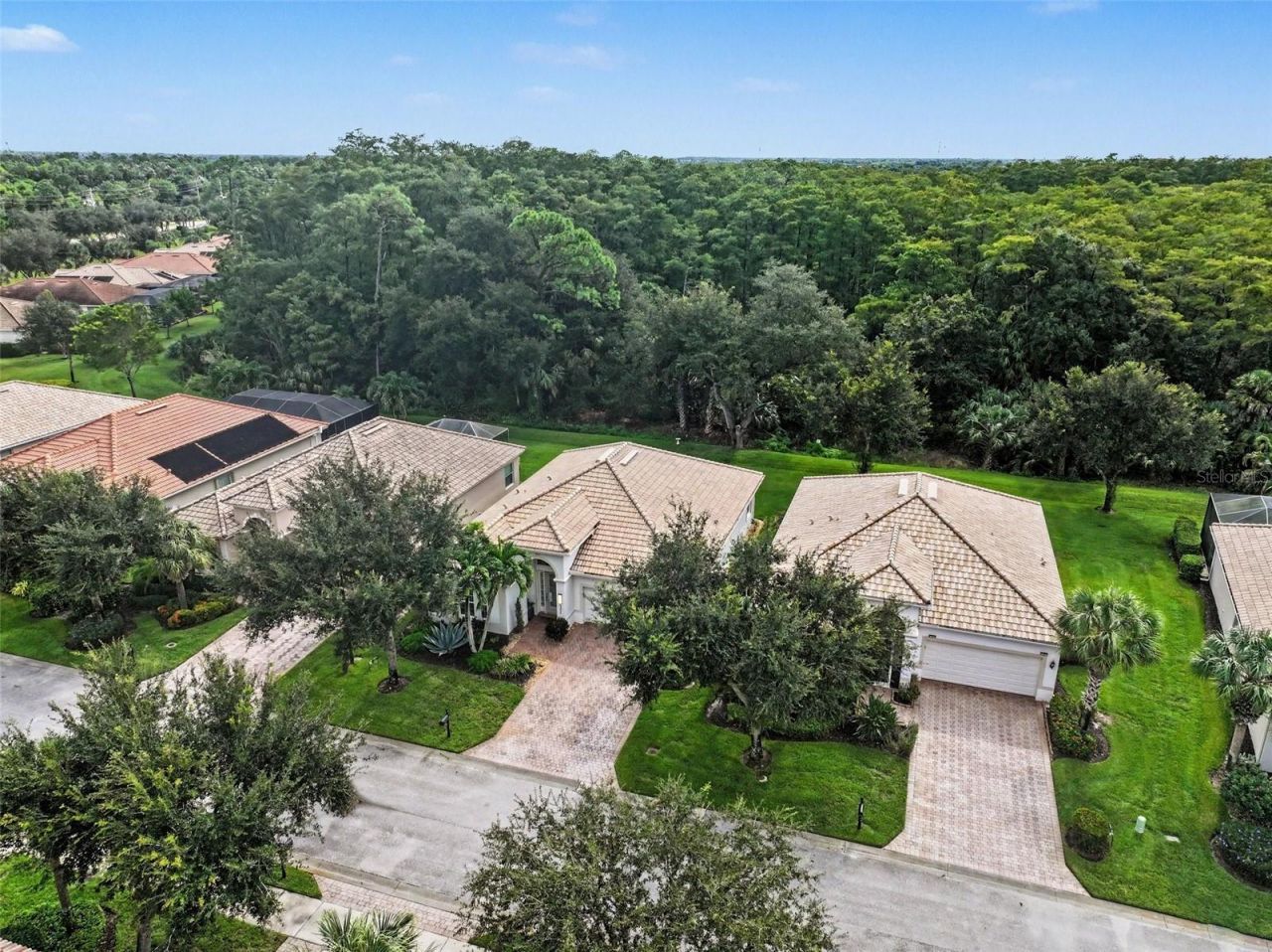 10534 Yorkstone Drive, Bonita Springs, FL 34135 Photo