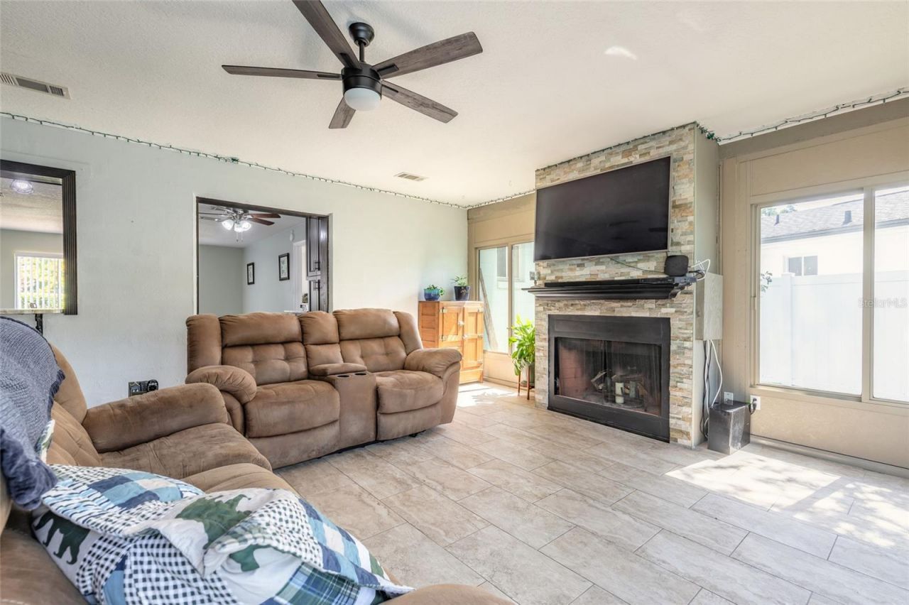 338 Springview Drive , Sanford, FL 32773 Photo
