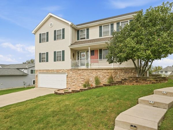 340 W 126th Place , Crown Point, IN 46307