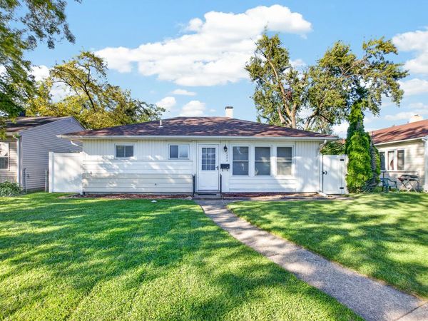 1242 W 1st Place , Hobart, IN 46342