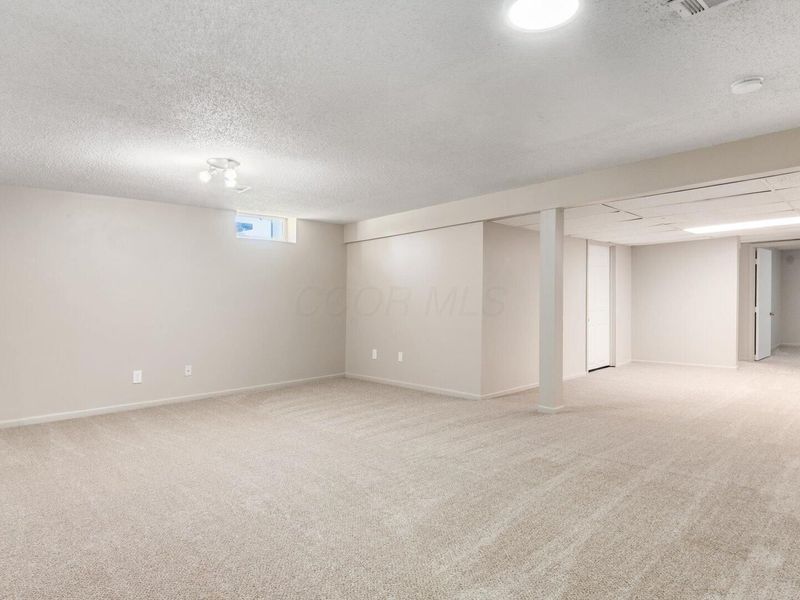 7565 Creekbend Drive, Pickerington, OH 43147 Photo 35