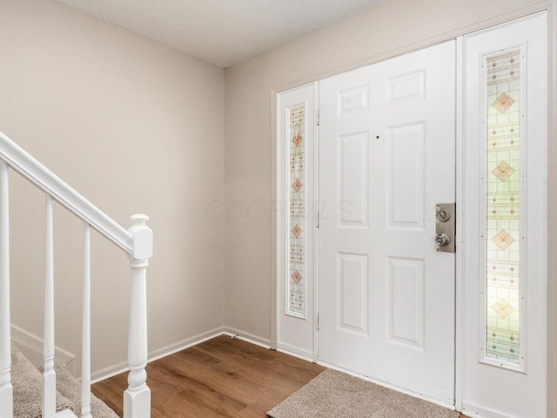 7565 Creekbend Drive, Pickerington, OH 43147 Photo 4
