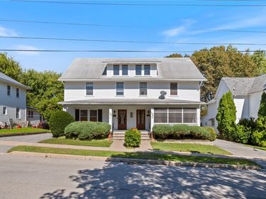 125 W Sherman Ave Street , Newark, NY 14513
