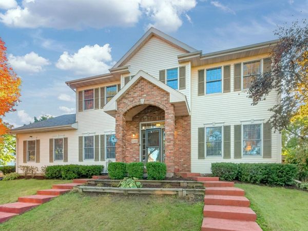7201 Countrywood Lane, Madison, WI 53719