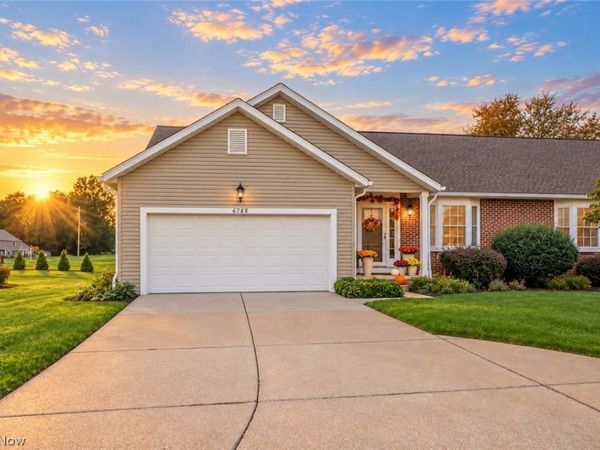 6788 Palmer Drive NW, Canton, OH 44718