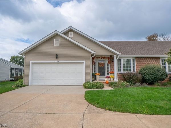 6788 Palmer Drive NW, Canton, OH 44718