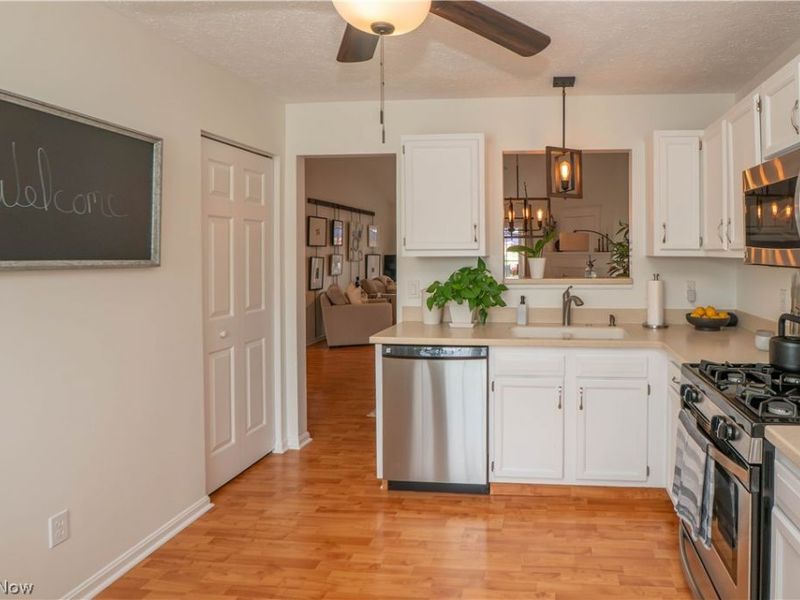 6788 Palmer Drive NW, Canton, OH 44718 Photo 15