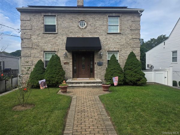 59 Mayfair Road, Yonkers, NY 10710