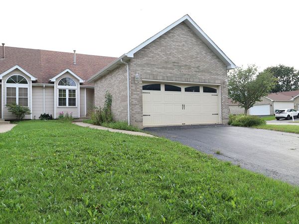 4330 River Glen Drive , Joliet, IL 60431