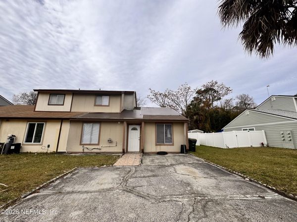 516 AQUATIC Drive, Atlantic Beach, FL 32233