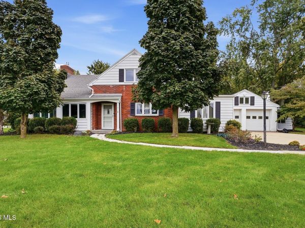 710 Fairview Avenue, Bowling Green, OH 43402