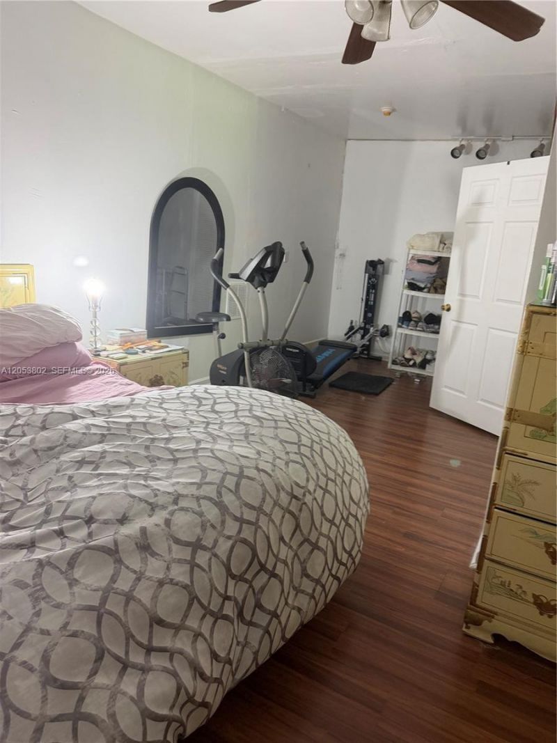 440-442 SW 81st Ave, Miami, FL 33144 Photo