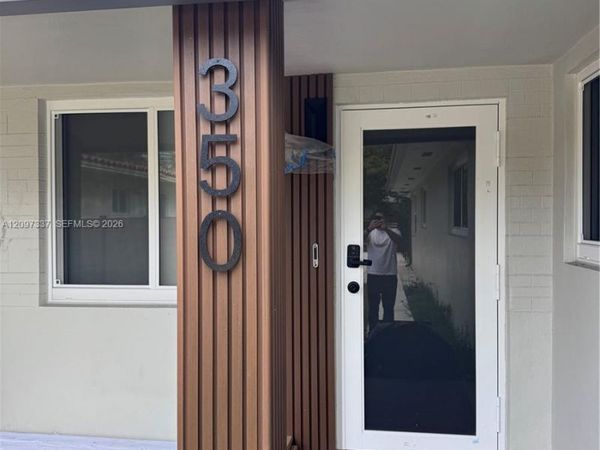350 SW 17th Rd, Unit 350, Miami, FL 33129