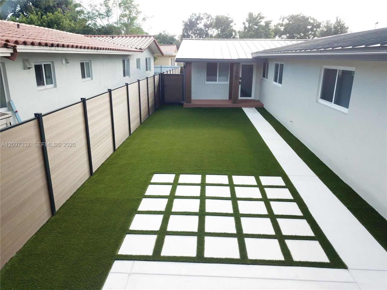 350 SW 17th Rd, Unit 350, Miami, FL 33129 Photo