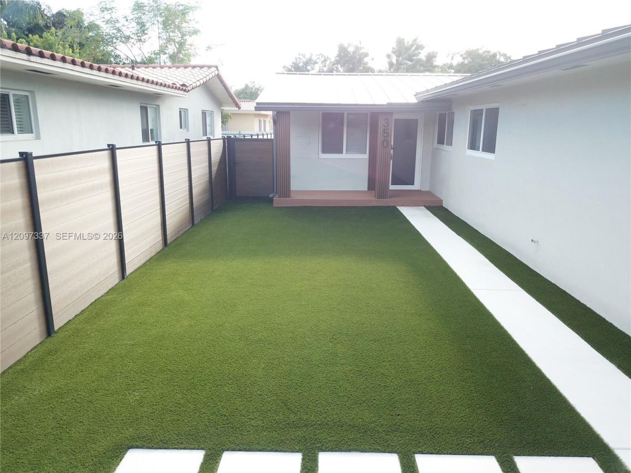 350 SW 17th Rd, Unit 350, Miami, FL 33129 Photo