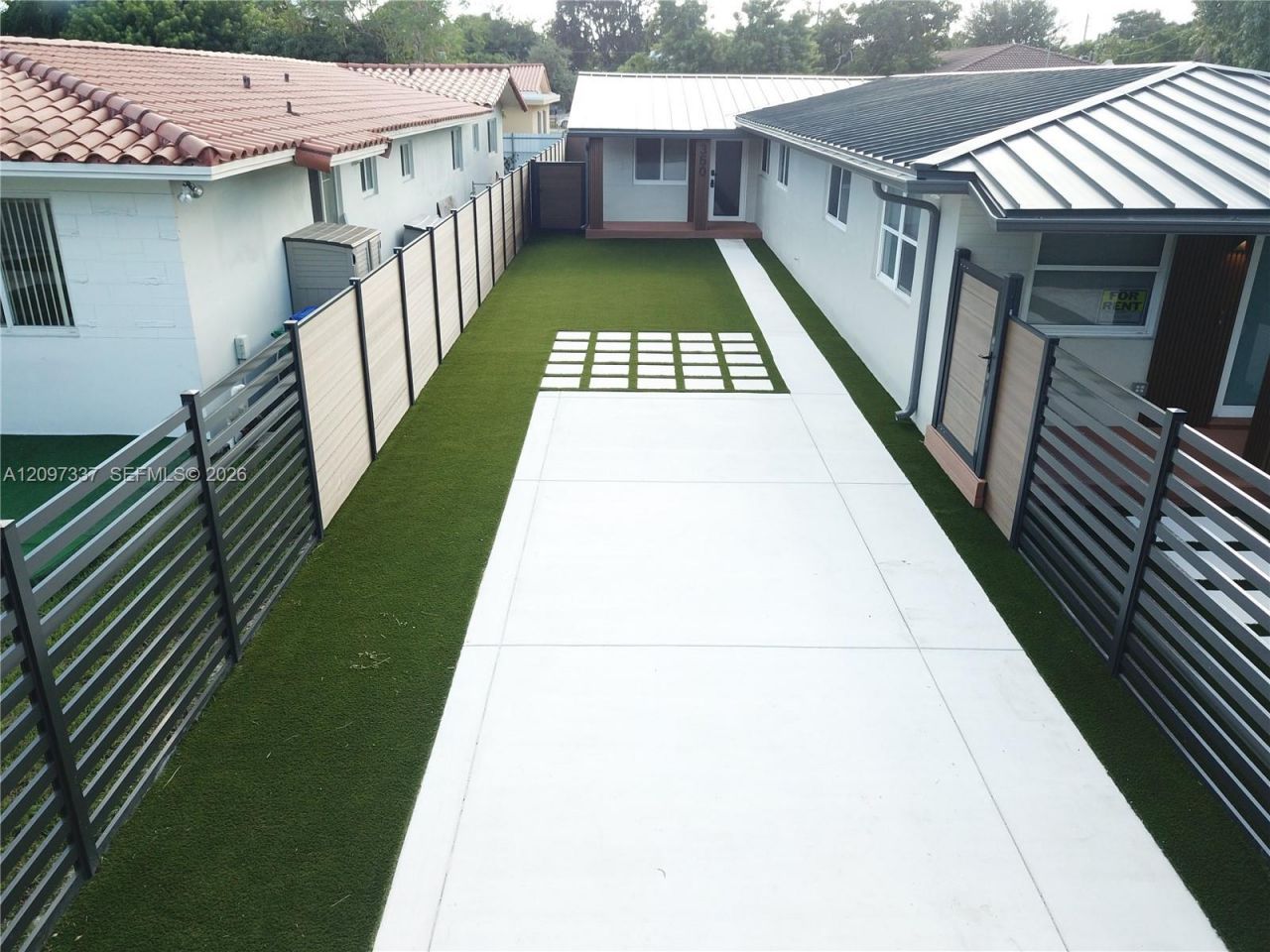 350 SW 17th Rd, Unit 350, Miami, FL 33129 Photo