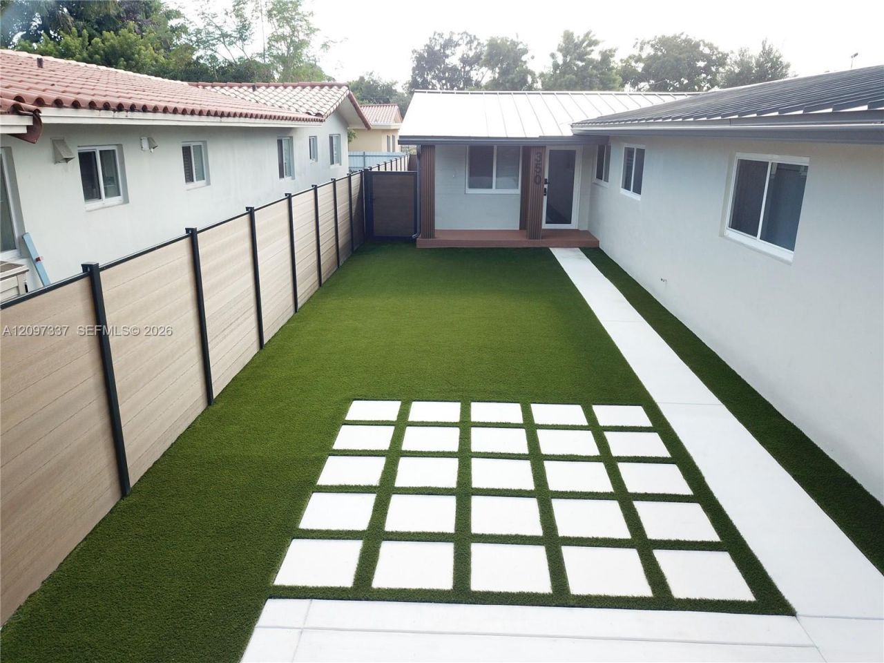 350 SW 17th Rd, Unit 350, Miami, FL 33129 Photo