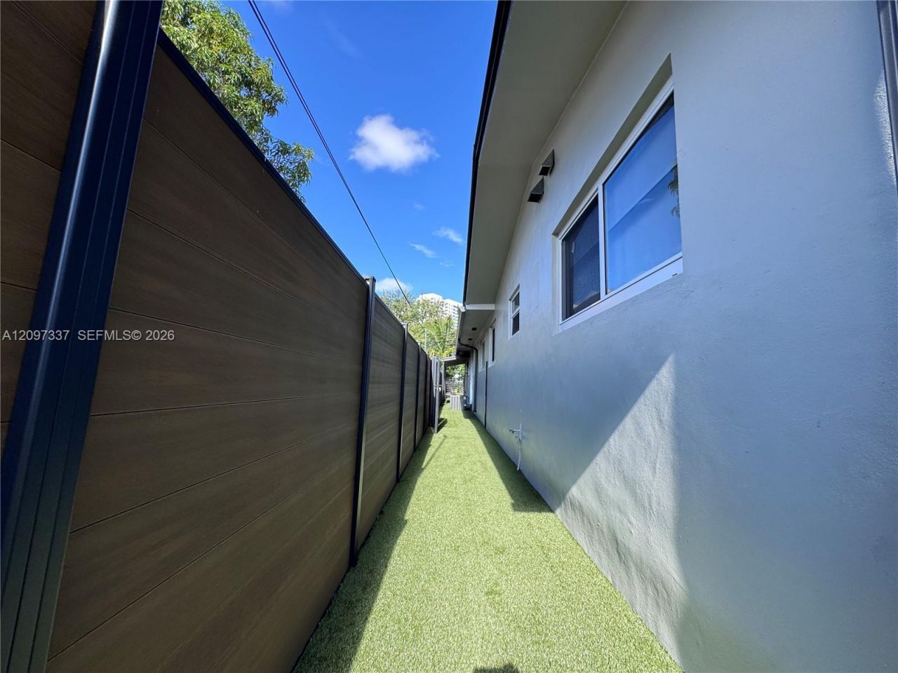 350 SW 17th Rd, Unit 350, Miami, FL 33129 Photo