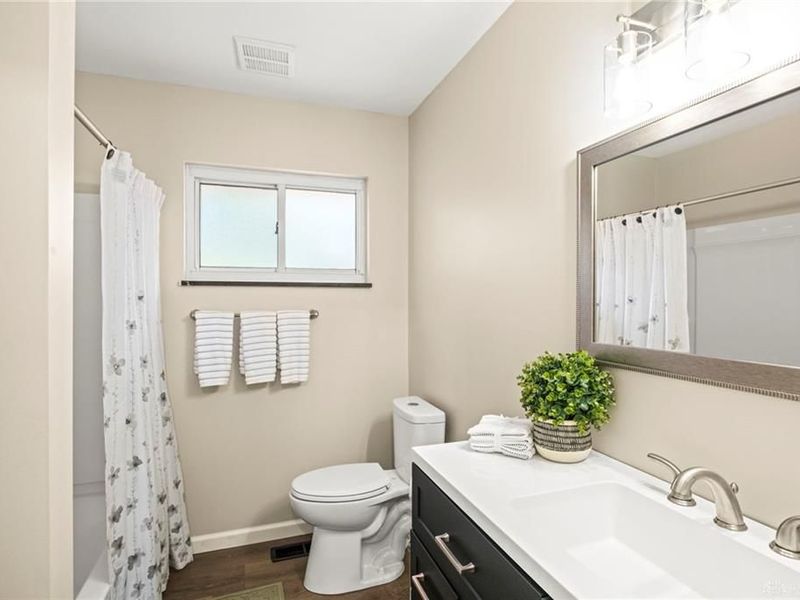 1012 E Stroop Road, Kettering, OH 45429 Photo 18