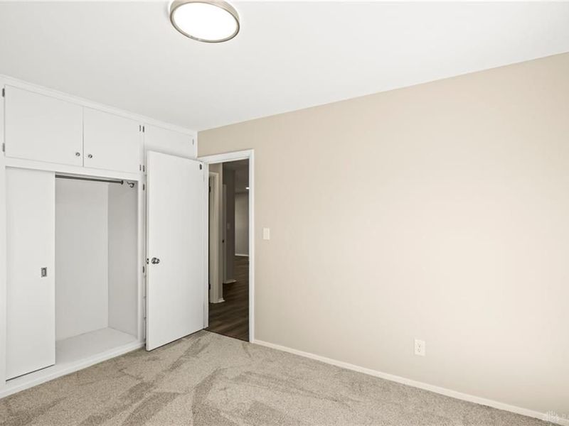 1012 E Stroop Road, Kettering, OH 45429 Photo 23
