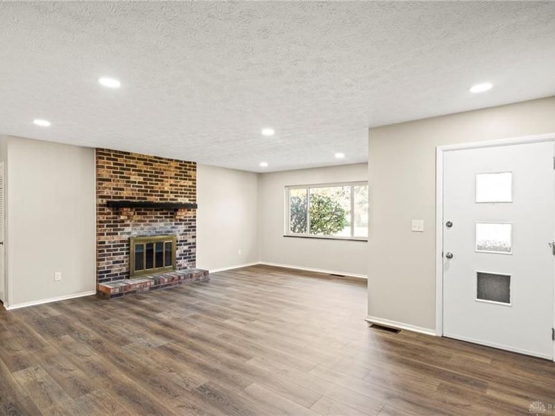 1012 E Stroop Road, Kettering, OH 45429 Photo 6