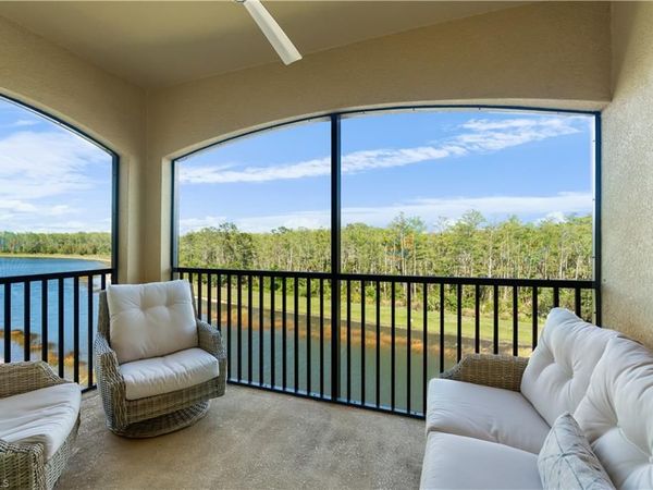 9596 Trevi CT , Unit 5442, NAPLES, FL 34113