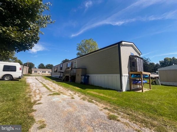 14 CHESAPEAKE DRIVE , ABBOTTSTOWN, PA 17301