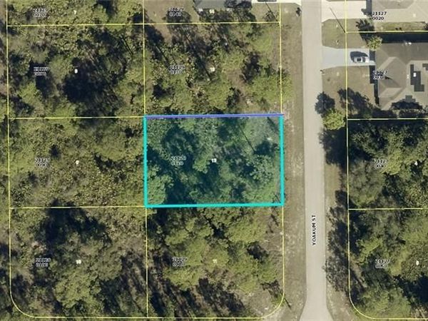 1817 Yoakum ST , LEHIGH ACRES, FL 33972