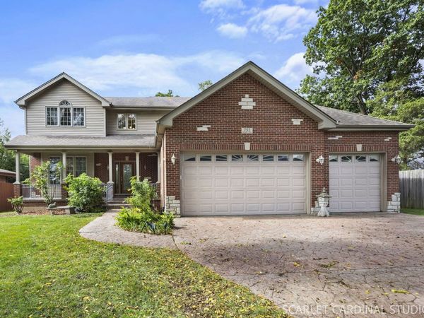 752 N Ridge Avenue , Lombard, IL 60148