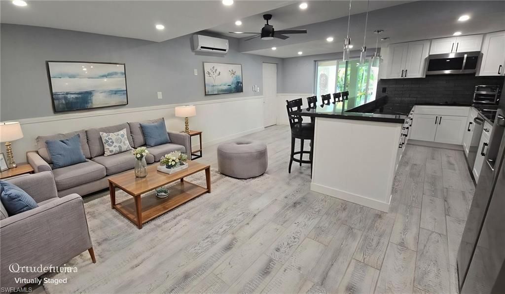 11620 Isle Of Palms Dr, Fort Myers Beach, FL 33931 Photo