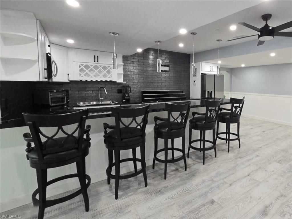 11620 Isle Of Palms Dr, Fort Myers Beach, FL 33931 Photo