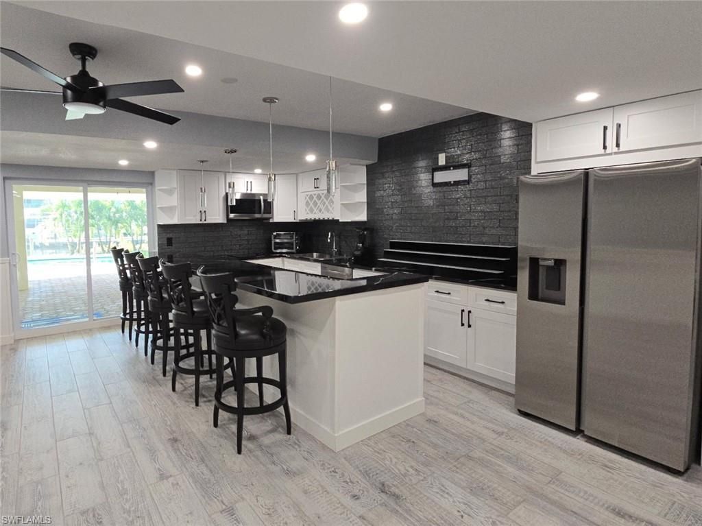 11620 Isle Of Palms Dr, Fort Myers Beach, FL 33931 Photo