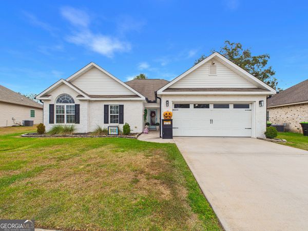 422 Madison Place Parkway, Byron, GA 31008