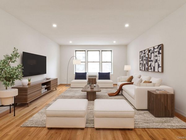 79-10 34th Avenue , Unit 4U, Jackson Heights, NY 11372