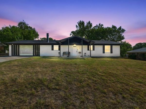 1404 Hillside Drive, Midlothian, TX 76065